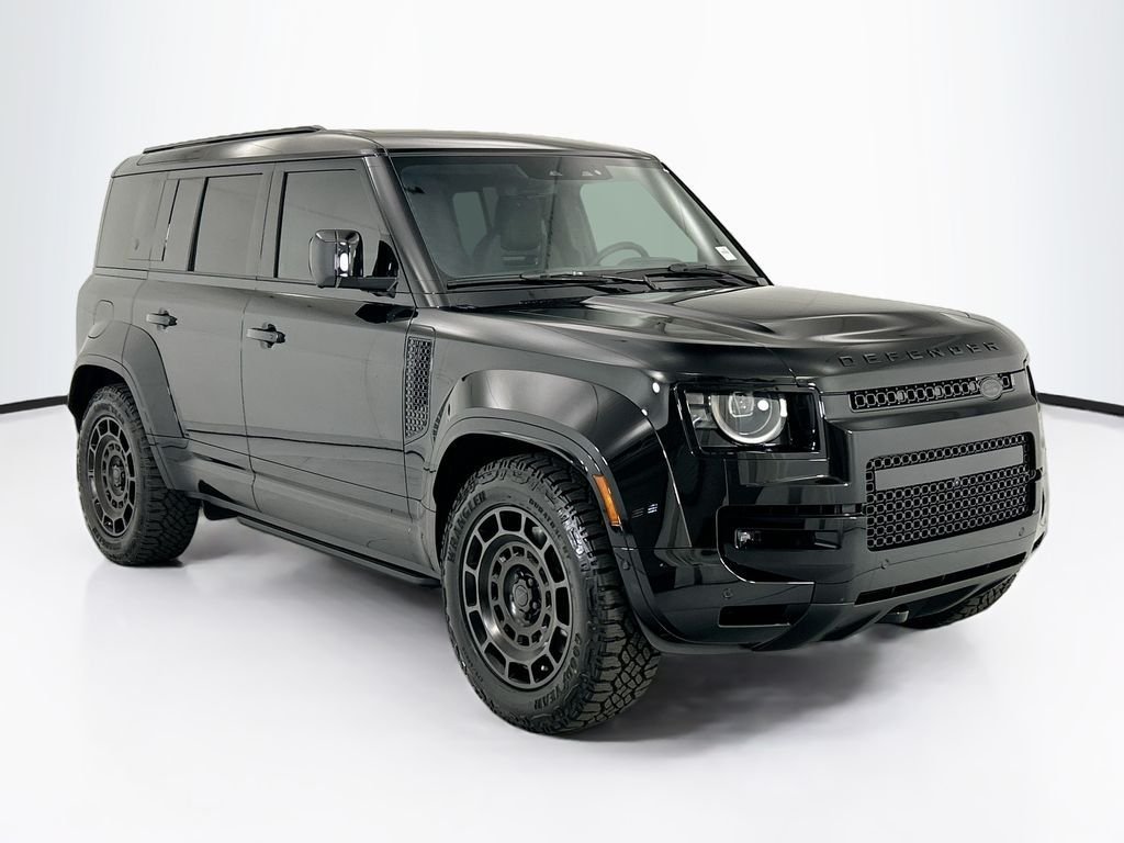 New 2026 Narvik Black Land Rover OCTA image 3
