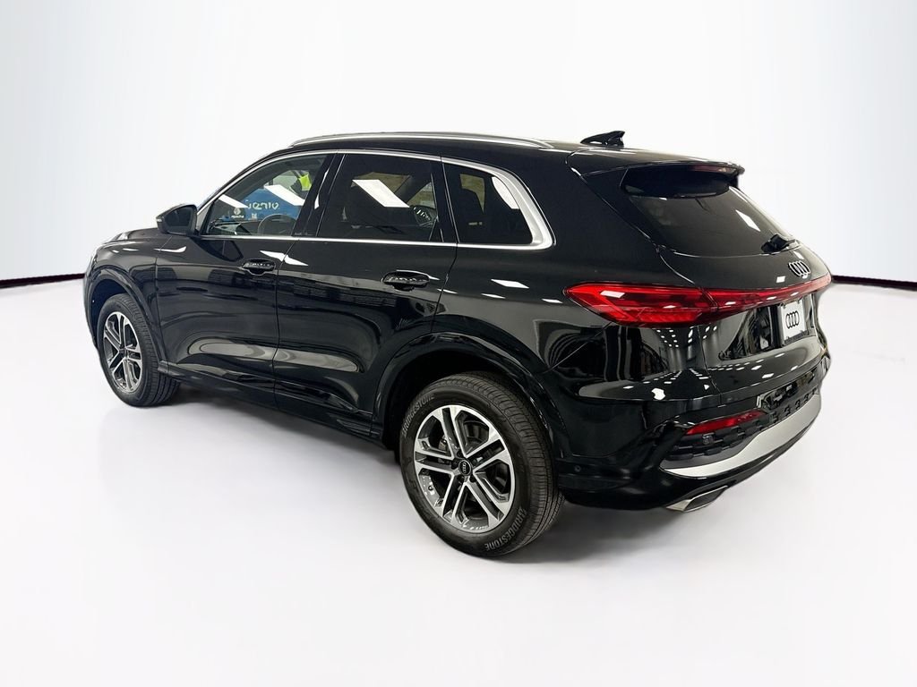 Used 2025 Black Metallic Audi 2.0T Premium Plus image 7