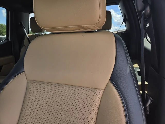New 2026 Star White Metallic Tri-Coat Ford F-250® Lariat® image 35