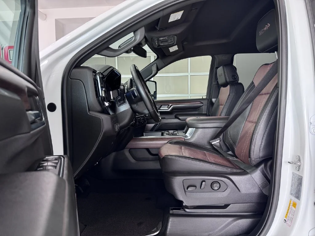 2024 Chevrolet Silverado 3500HD High Country - Photo 11