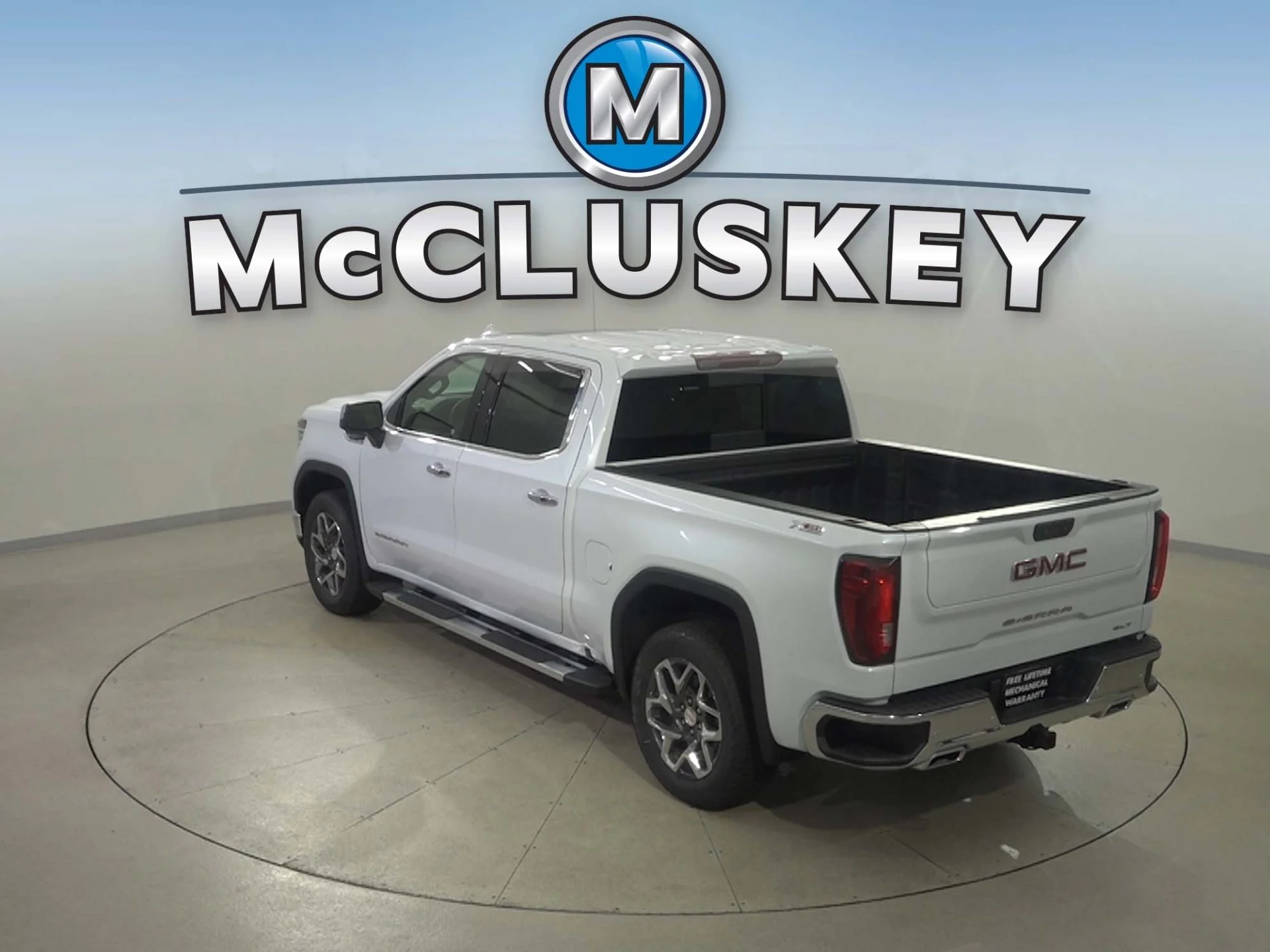 2026 GMC Sierra 1500 SLT - Photo 32
