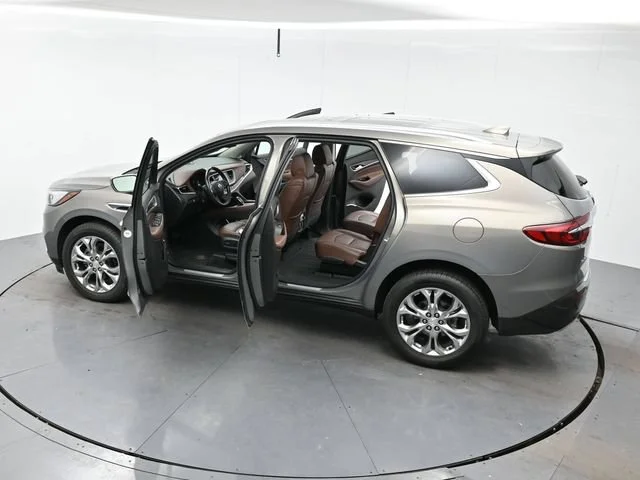 Used 2018 Includes Spectra Gray lower exterior accent color. Buick Avenir image 43