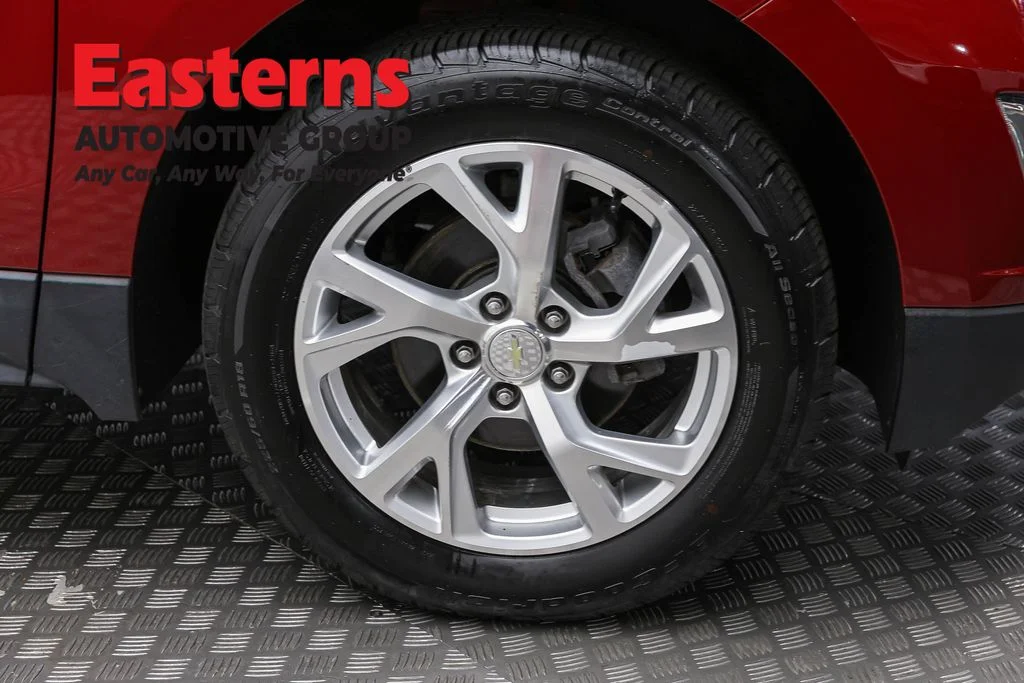 Used 2019 Red Chevrolet LT image 31