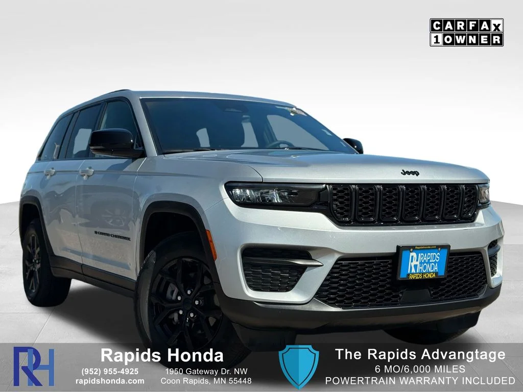 2025 Jeep Grand Cherokee Altitude 4x4's photo