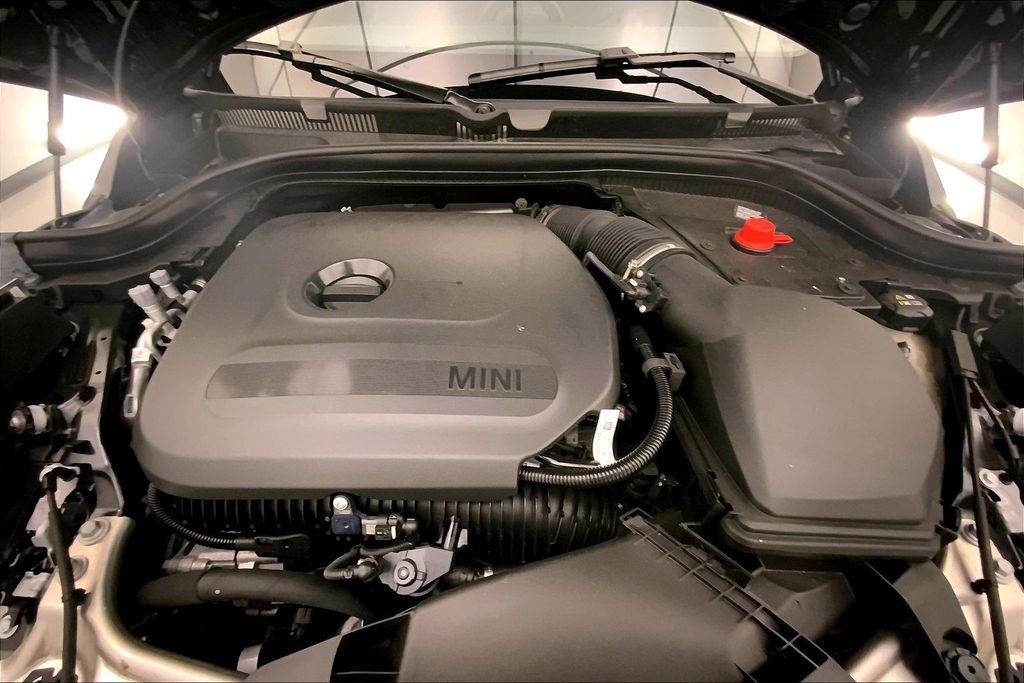 Used 2025 Midnight Black II Metallic MINI  image 9