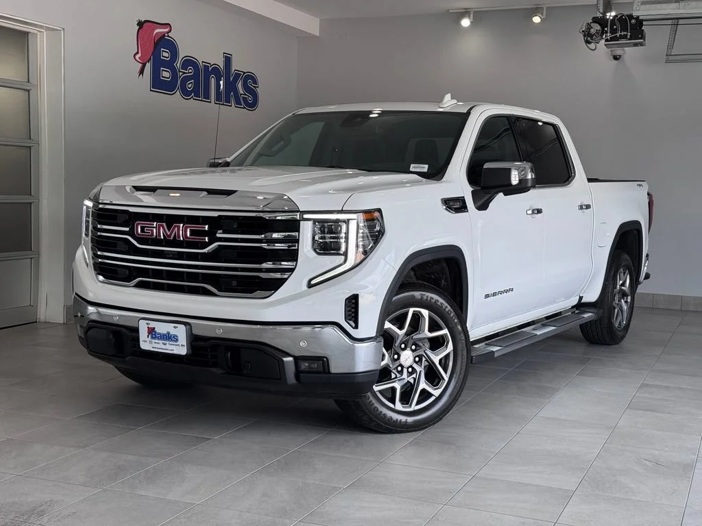 Certified Used 2023 Summit White GMC SLT image 2