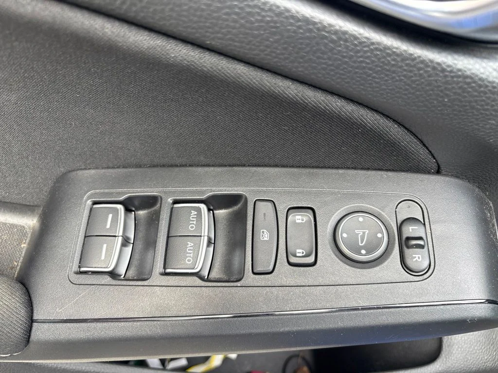 Used 2022  Honda Sport image 23