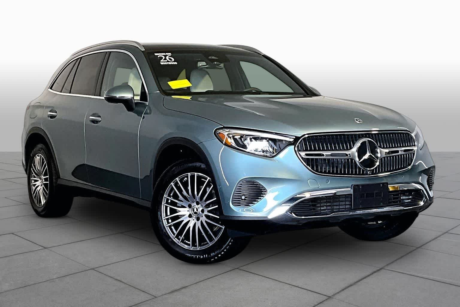 Certified Used 2026 Verde Silver Metallic Mercedes-Benz GLC 300 image 3