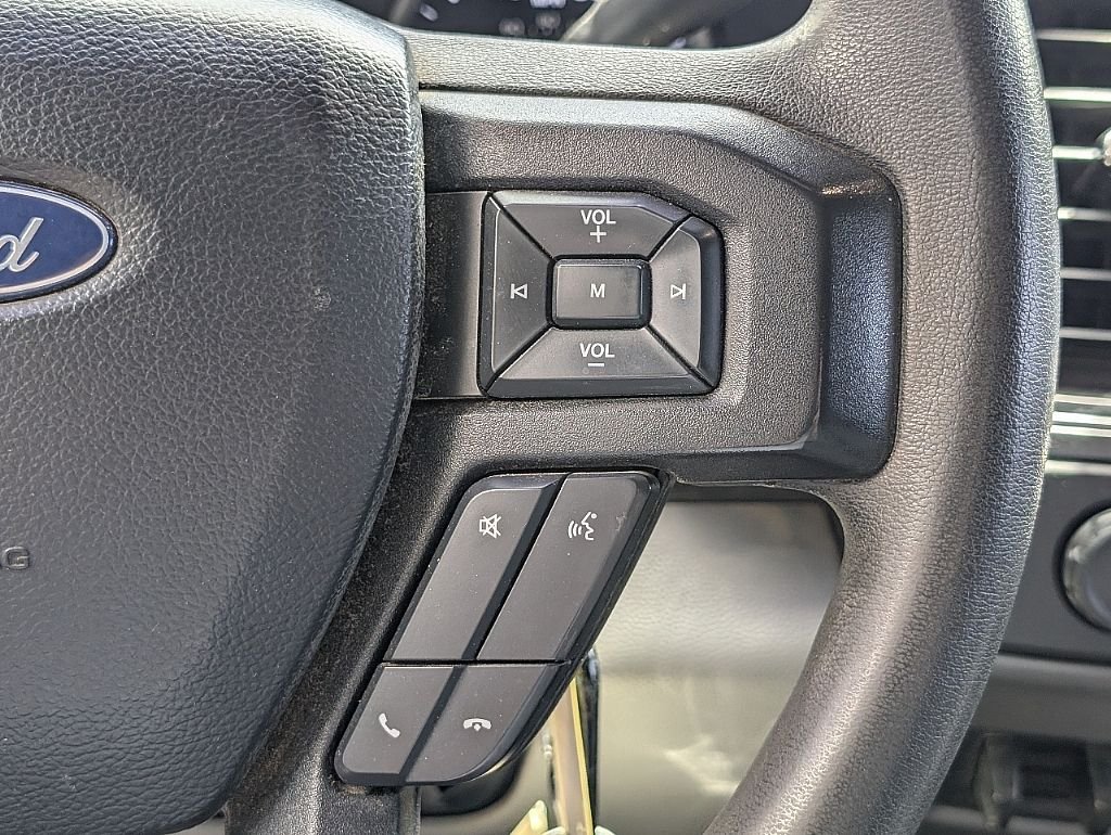 Used 2020 Oxford White Ford XLT image 12