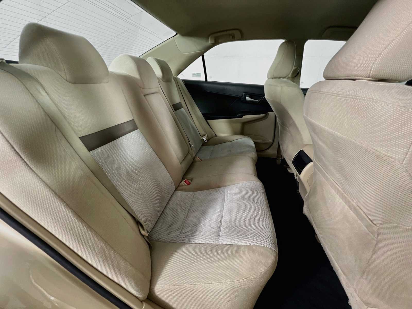 Used 2012 Sandy Beach Metallic Toyota LE image 27