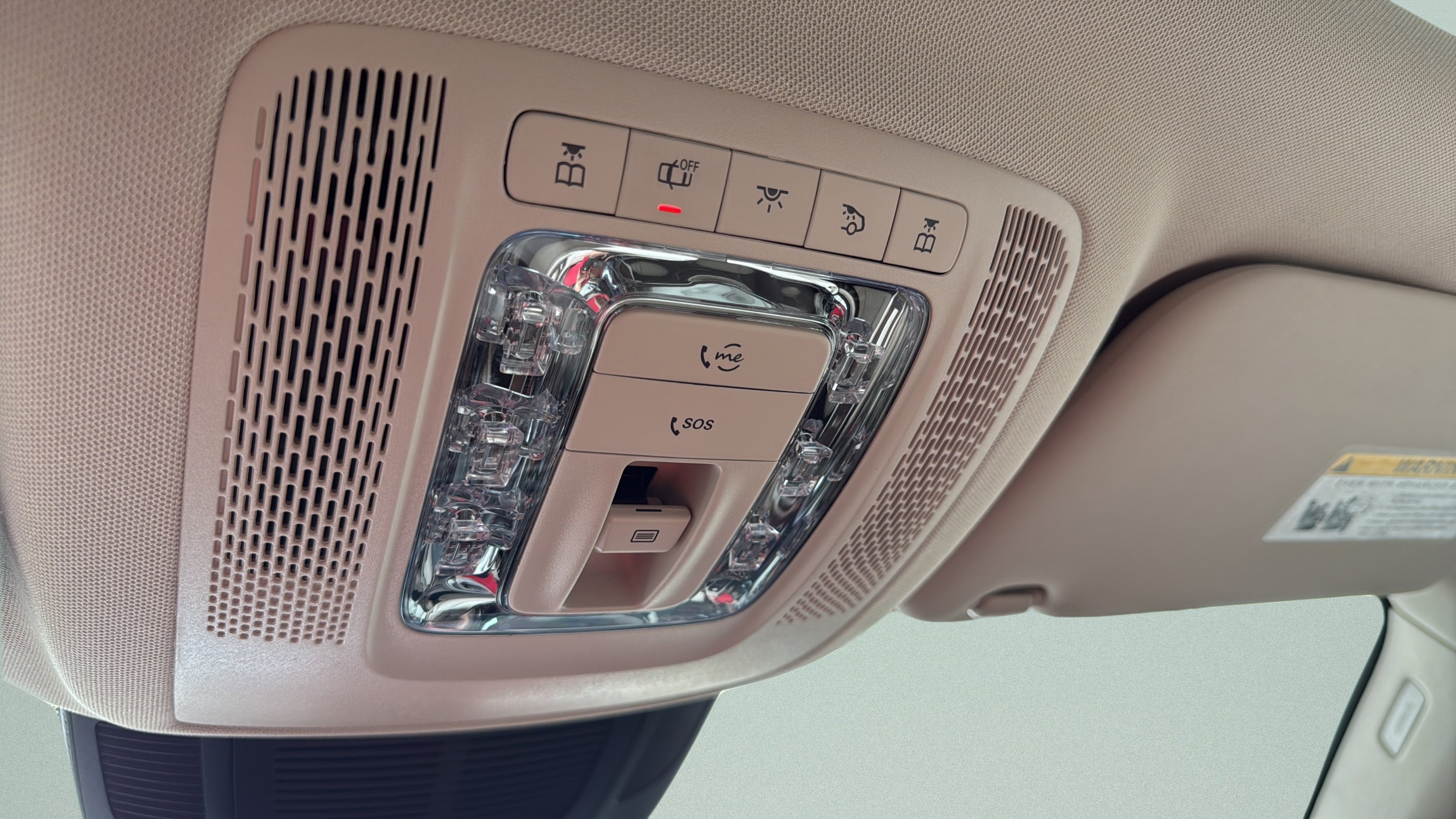 Certified Used 2026 Polar White Mercedes-Benz GLS 450 image 46