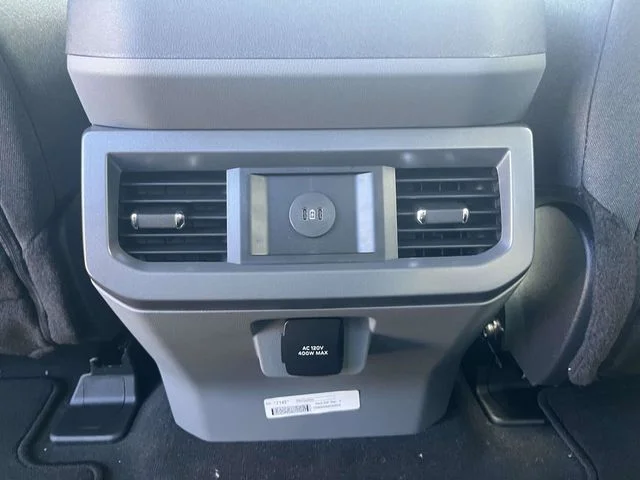 New 2026 Carbonized Gray Metallic Ford XLT image 10