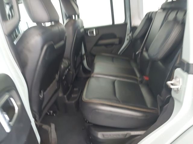 Used 2024  Jeep Sahara 4xe image 7