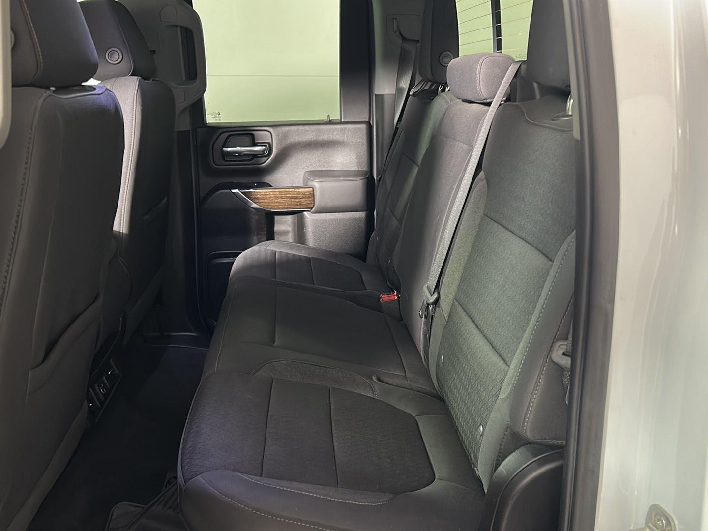 Used 2022 Summit White GMC SLE image 14