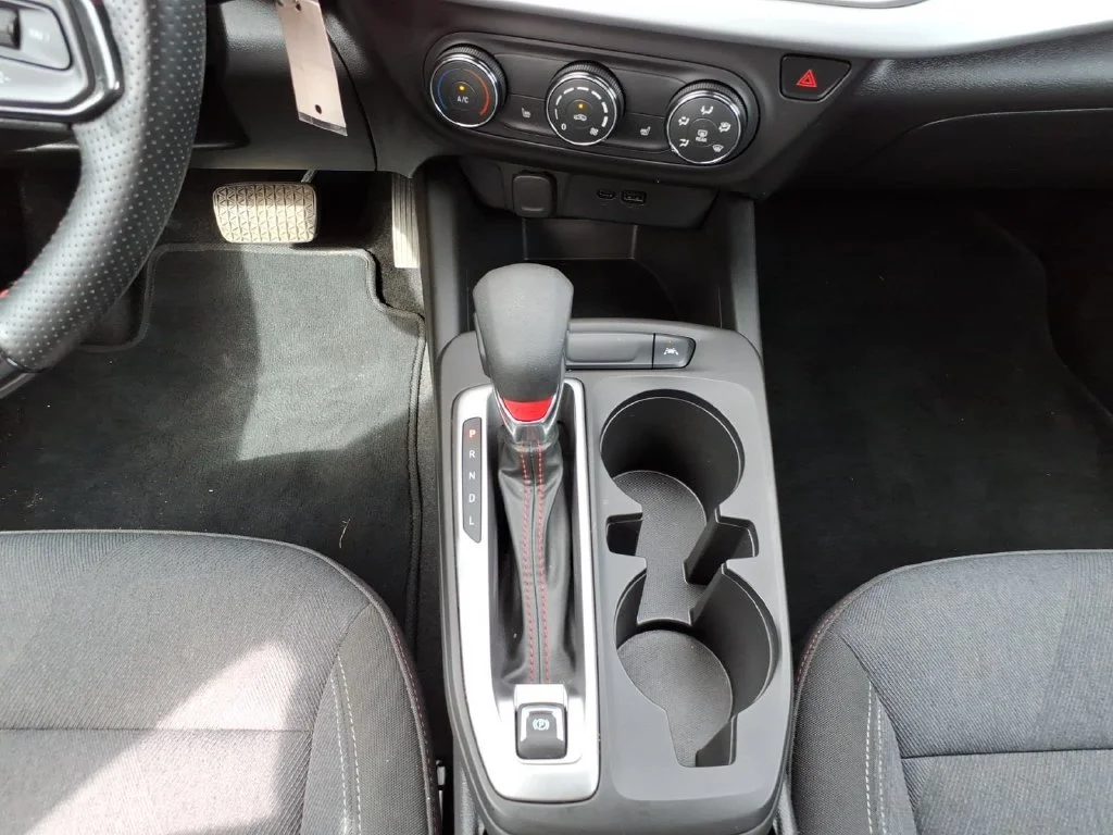 Used 2024 Crimson Chevrolet 1RS image 17