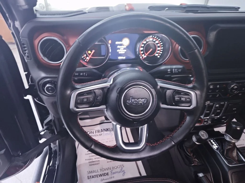 Used 2022 Black Jeep Rubicon image 14
