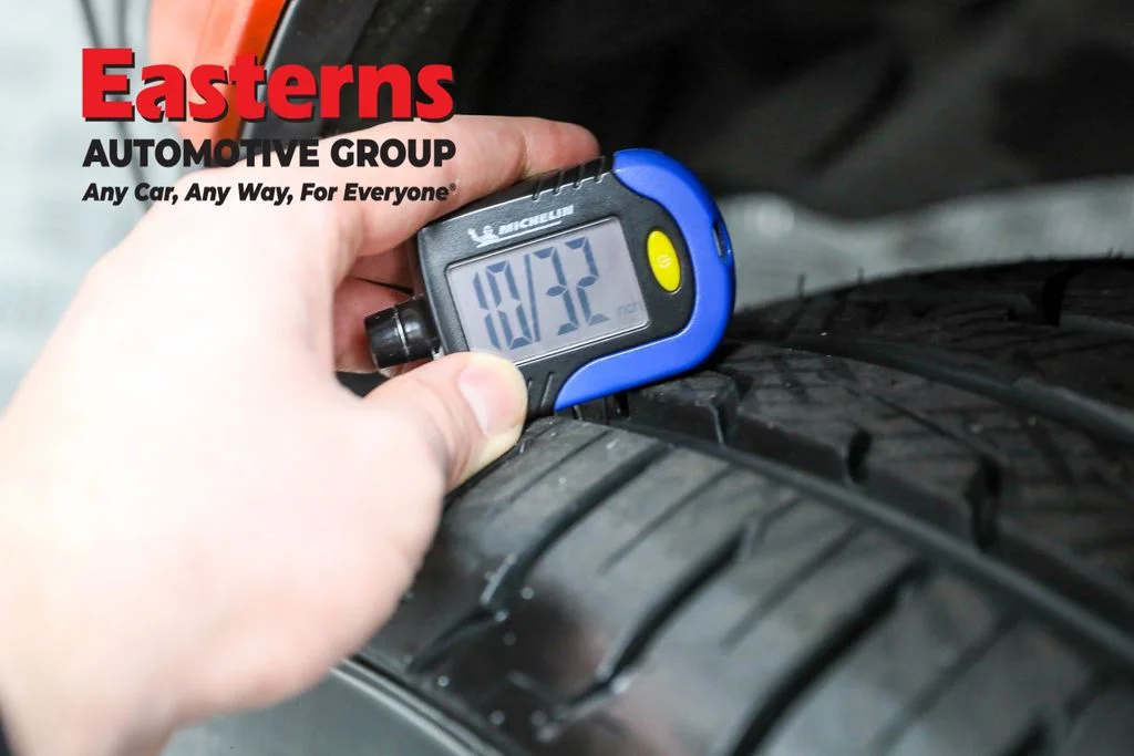 Used 2022 Black Jeep Series II image 27