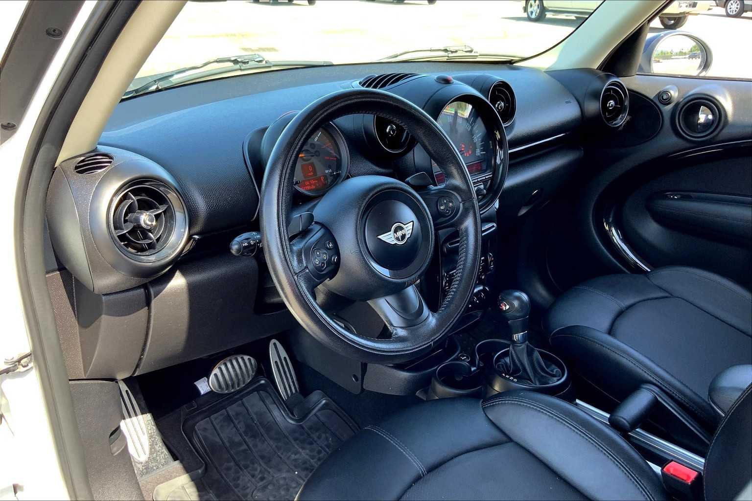Used 2016 Light White MINI S image 17