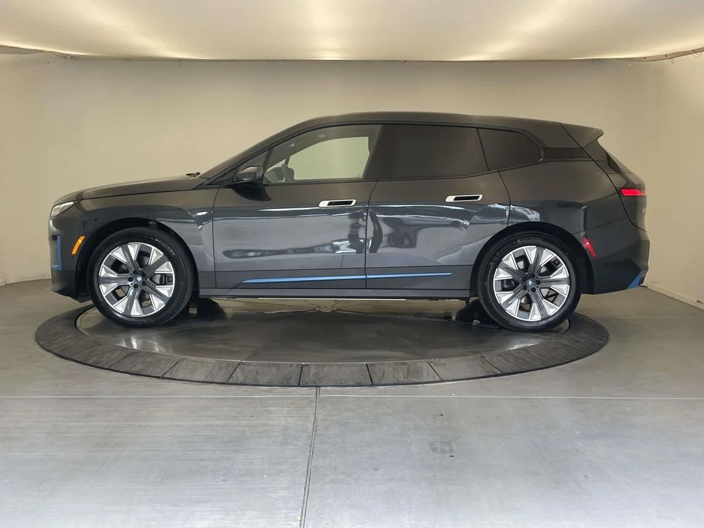 Certified Used 2024 Gray BMW xDrive50 image 2