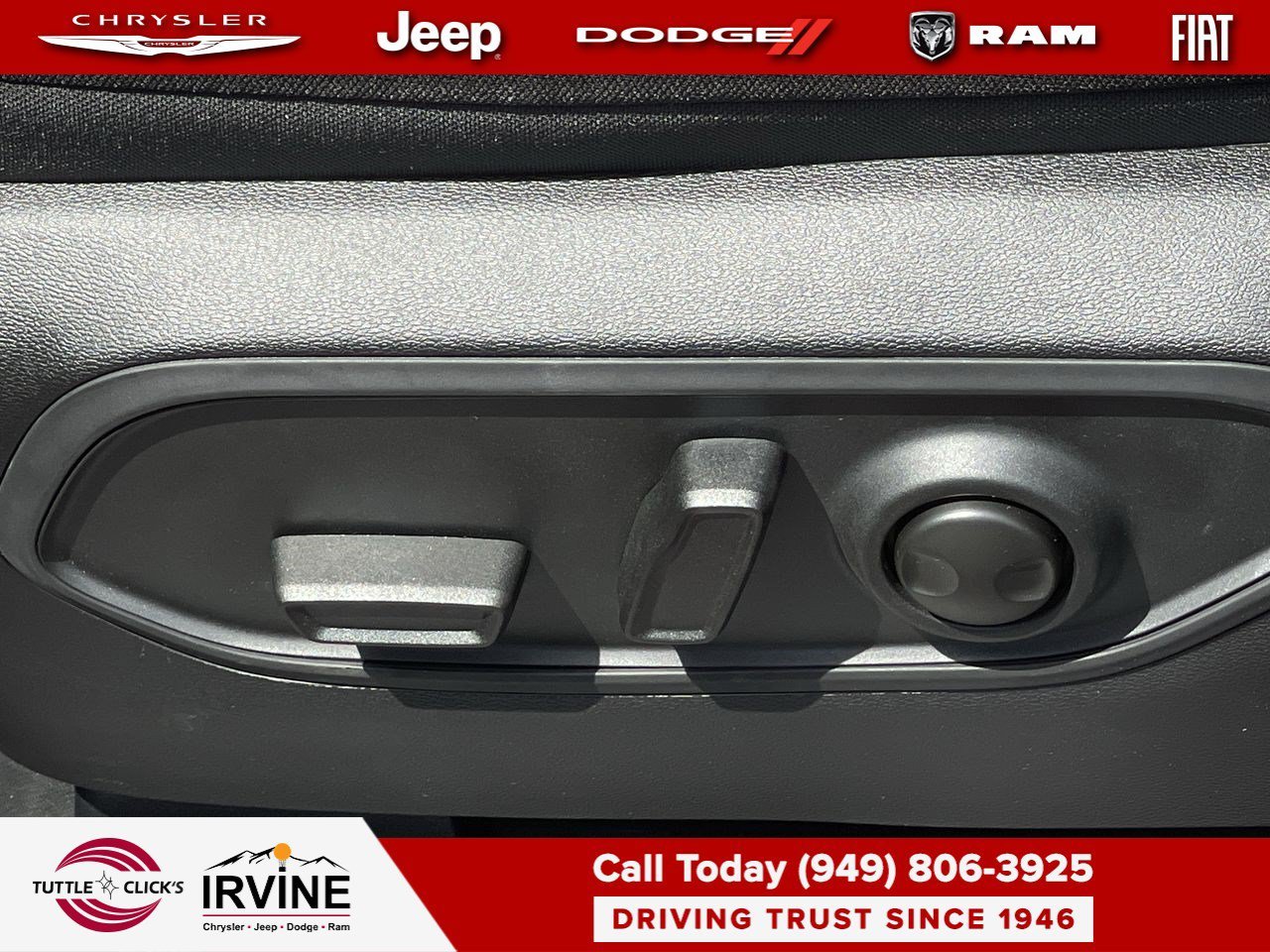 New 2026 Red Hot Pearlcoat Jeep Laredo image 28