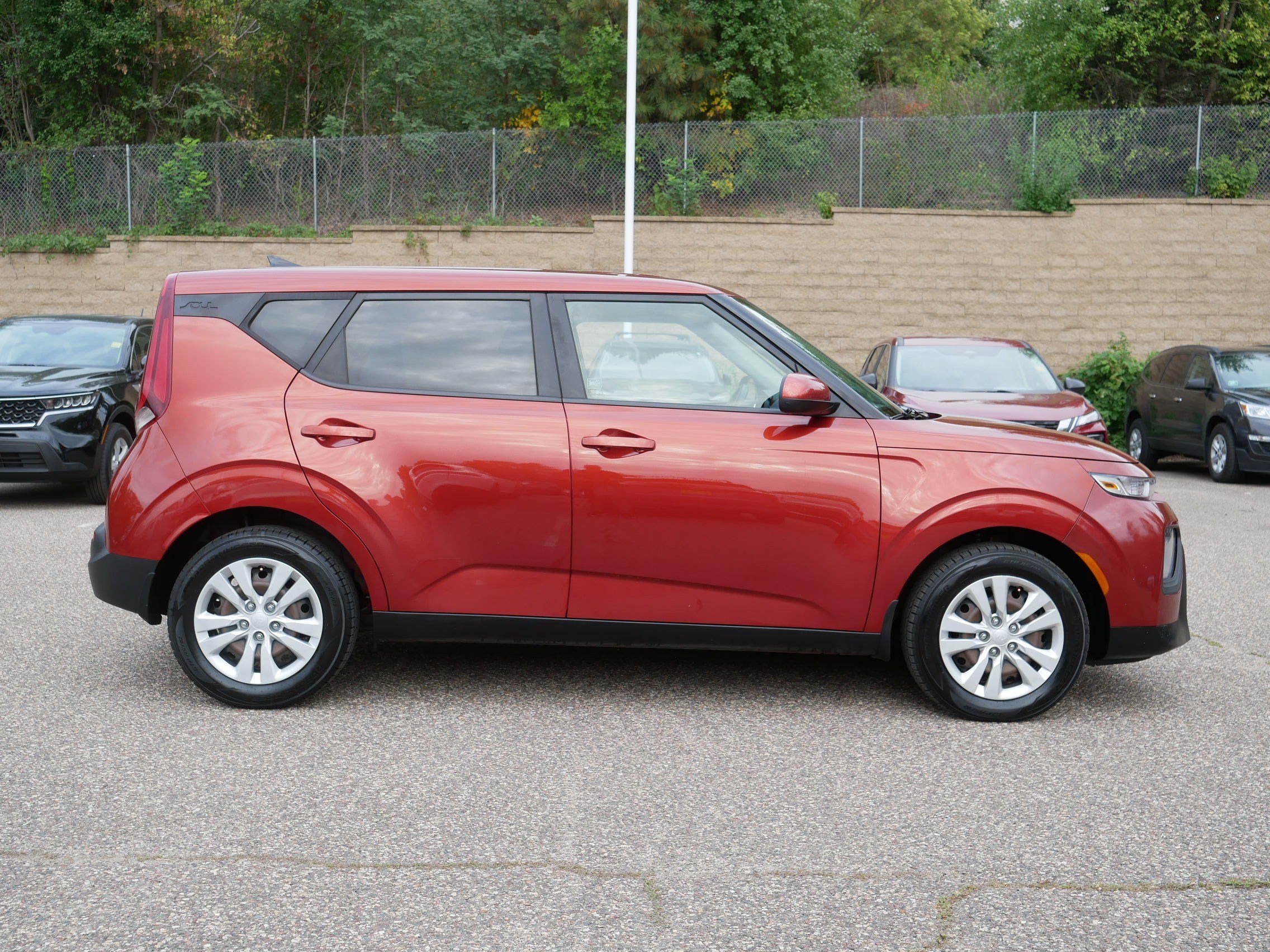 Used 2021 Mars Orange Kia LX image 8