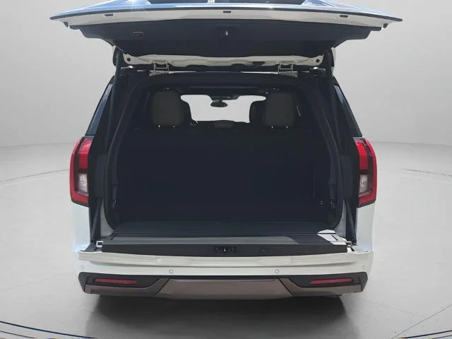 New 2026 Star White Metallic Tri-Coat Ford King Ranch® image 27