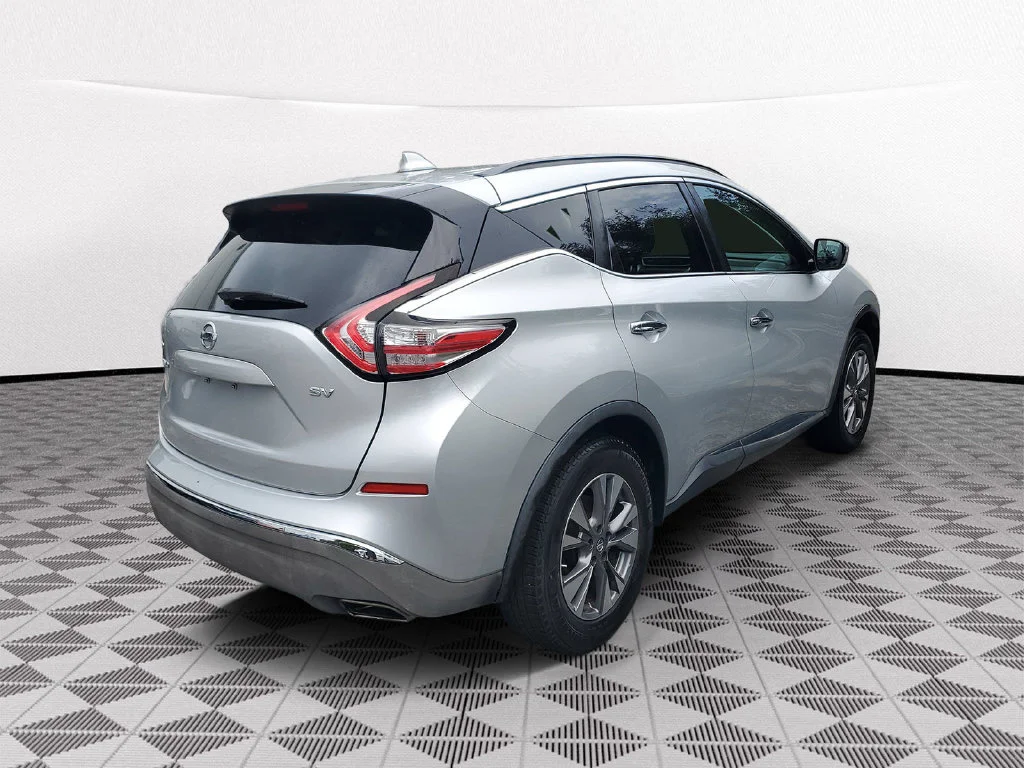Used 2017 Silver Nissan SV image 5