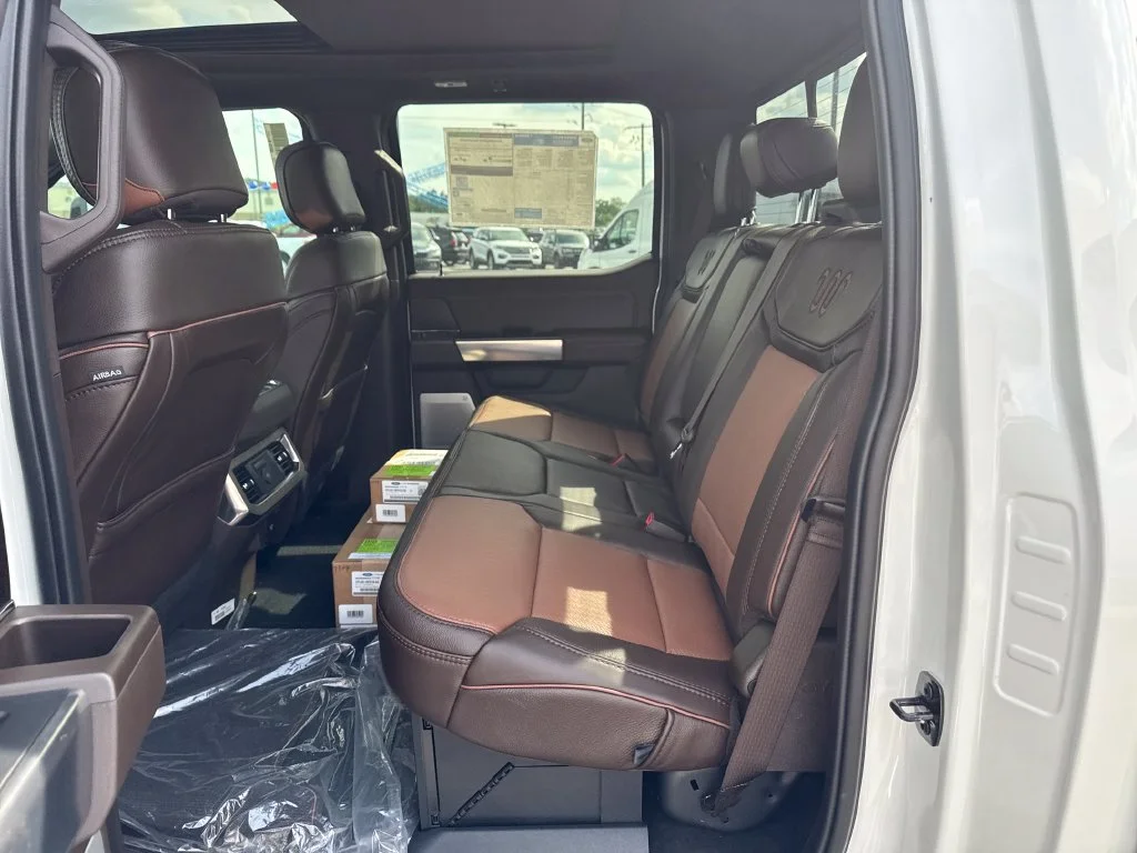 New 2026 Star White Metallic Tri-Coat Ford F-250® King Ranch® image 33