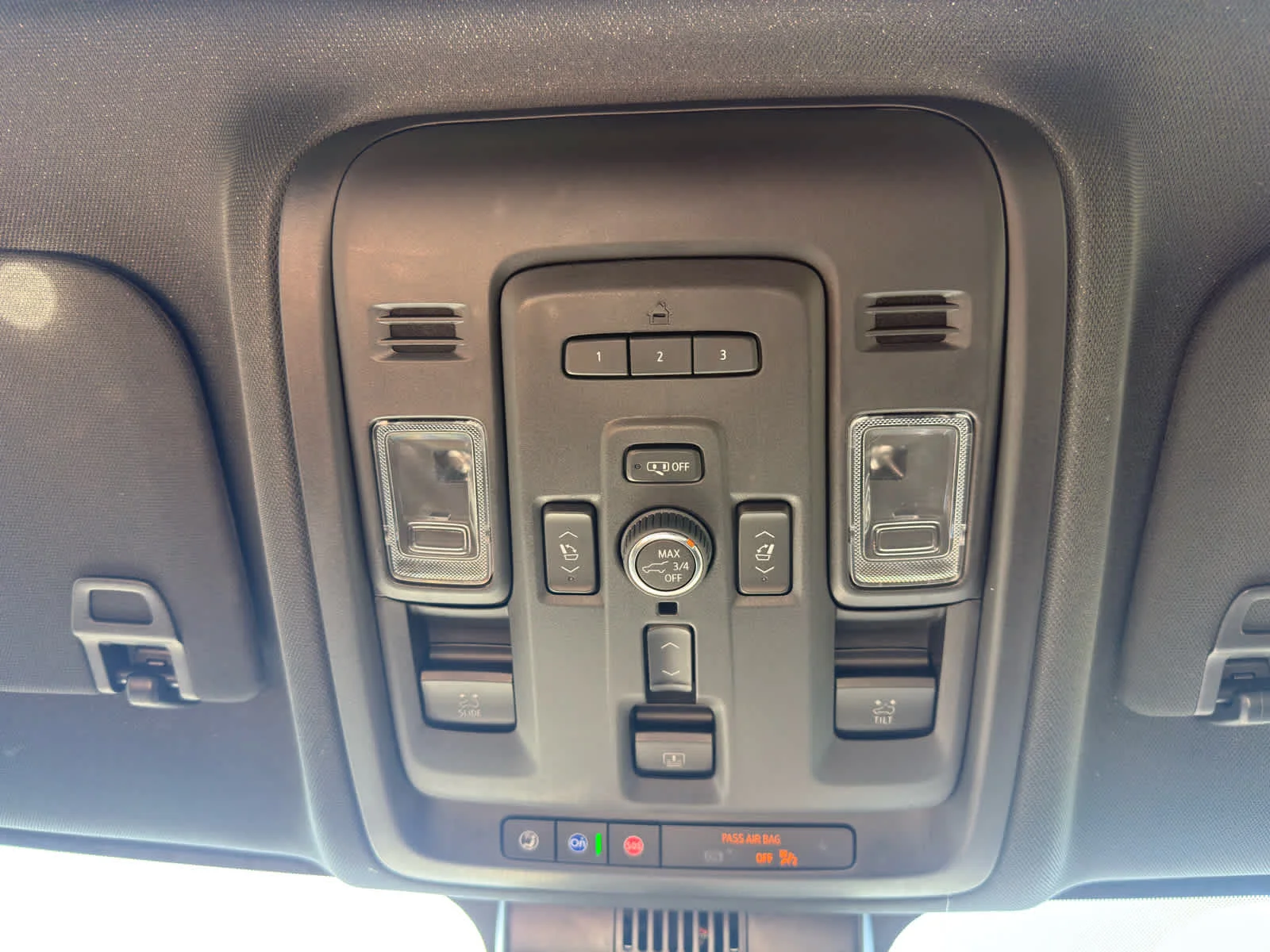 Used 2023 Black Chevrolet High Country image 30