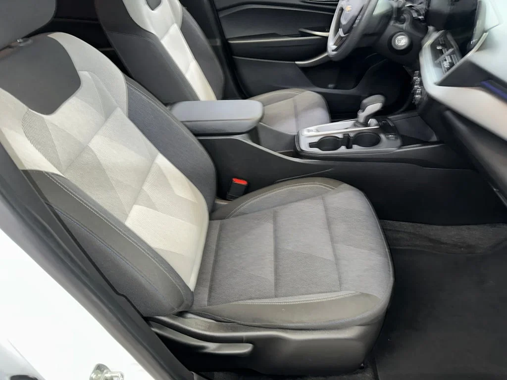 2024 Chevrolet Trax LS - Photo 27