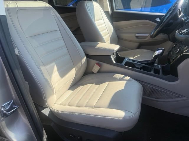 Used 2018 Red Ford Titanium image 8