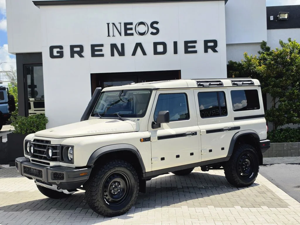 New 2026 Scottish White INEOS Trialmaster Edition image 2