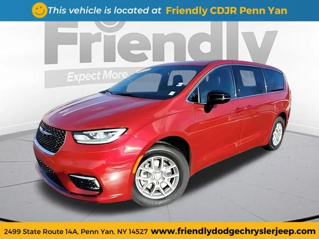 2026 Chrysler Pacifica Select's photo