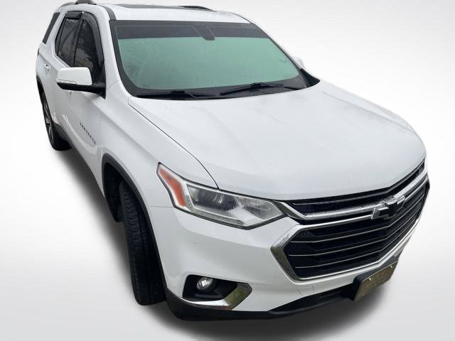 Used 2018 Summit White Chevrolet 3LT image 3