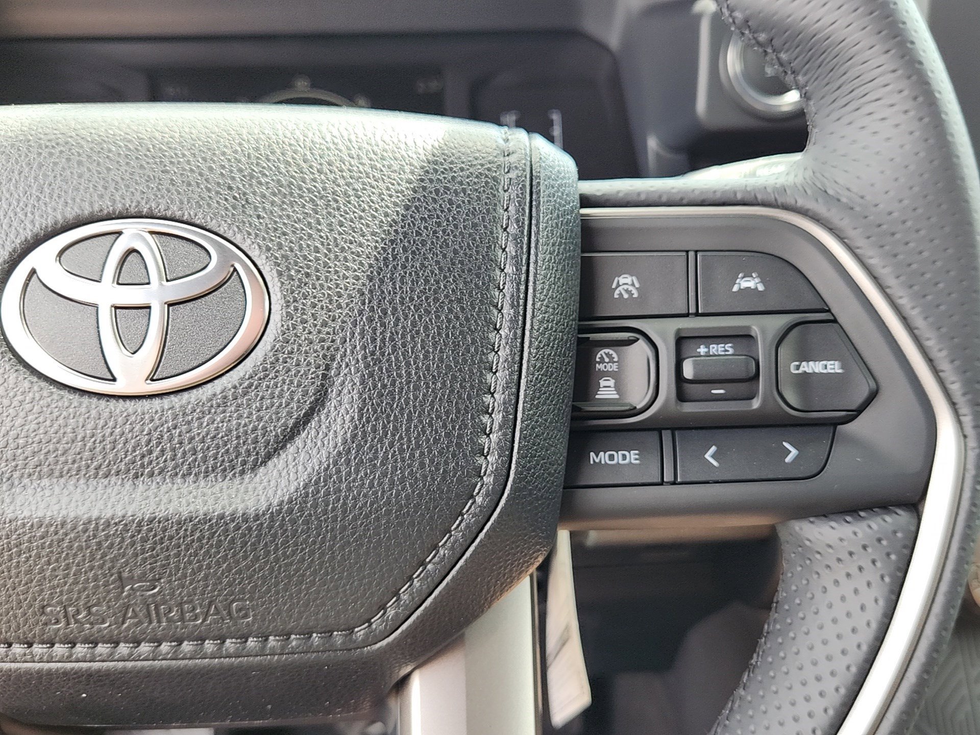 New 2026 Cutting Edge Toyota  SR5 image 18