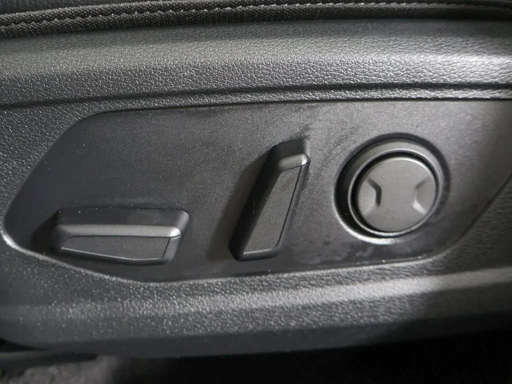 Certified Used 2025 Gray Kia X-Line image 34