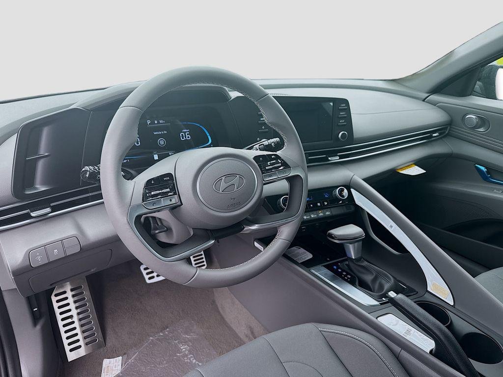 New 2026 Amazon Gray Hyundai SEL Sport image 7