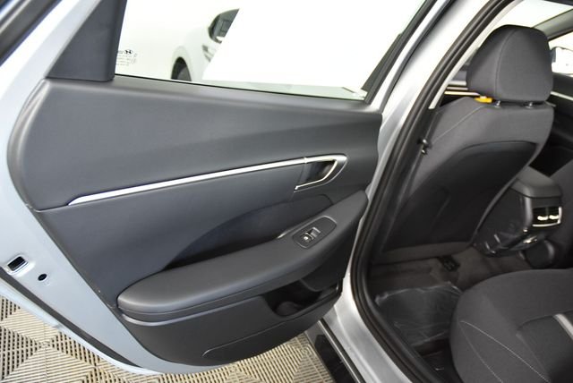 New 2026 Silver Hyundai SEL image 21
