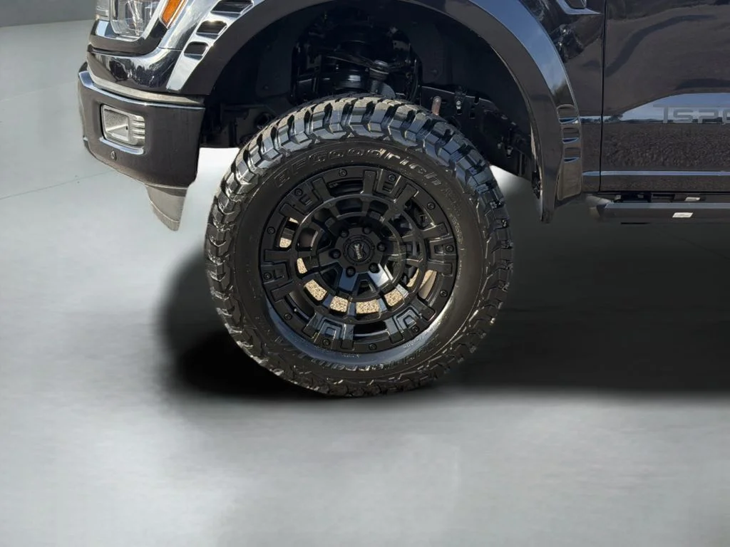 New 2026 Agate Black Metallic Ford XLT image 50