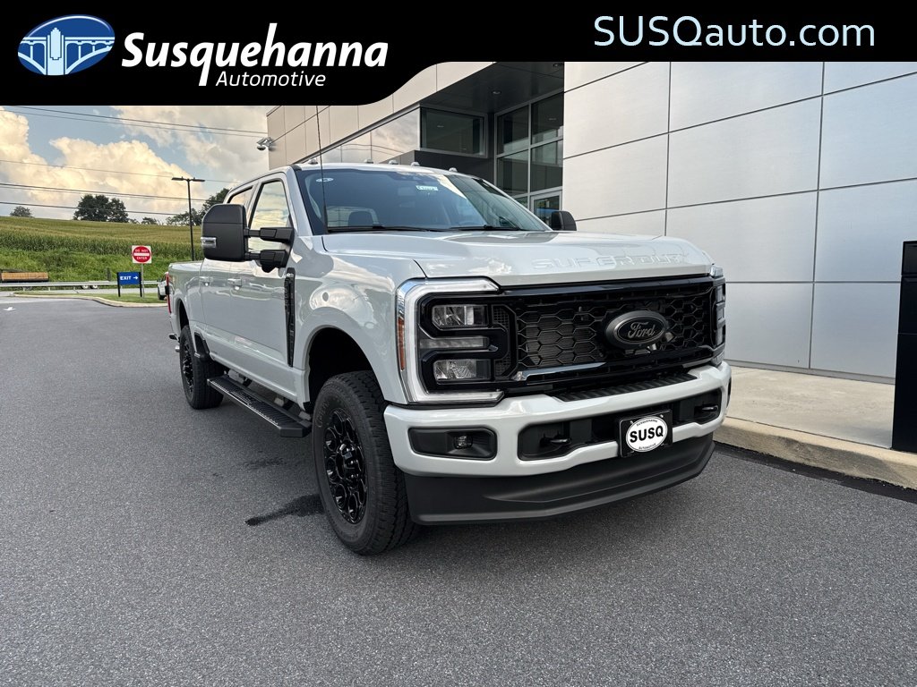 New 2026 Avalanche Ford XLT image 1