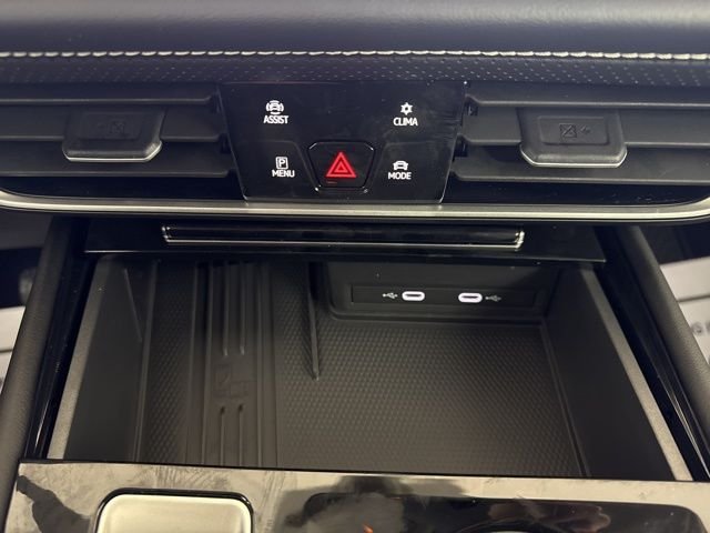 2026 Volkswagen Atlas SE w/Tech - Photo 17