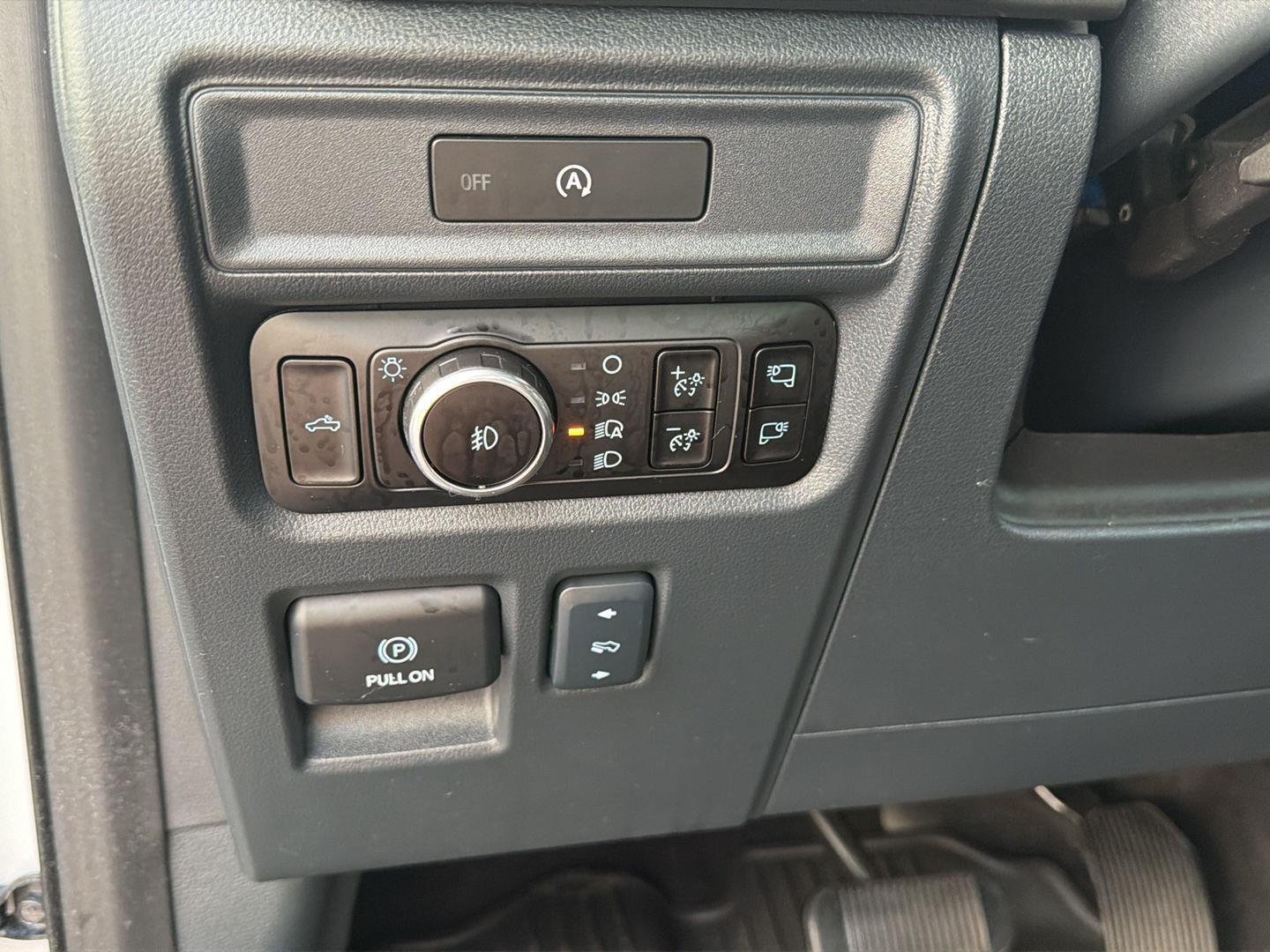 Used 2025 Oxford White Ford Tremor image 19