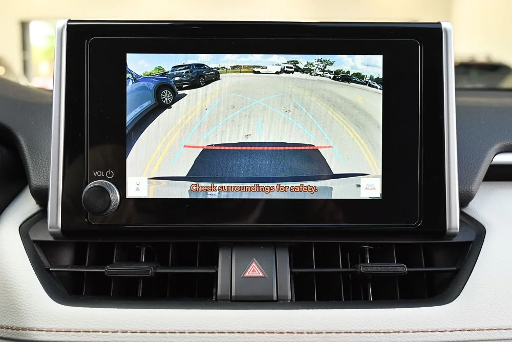Used 2024 Silver Toyota XLE image 10