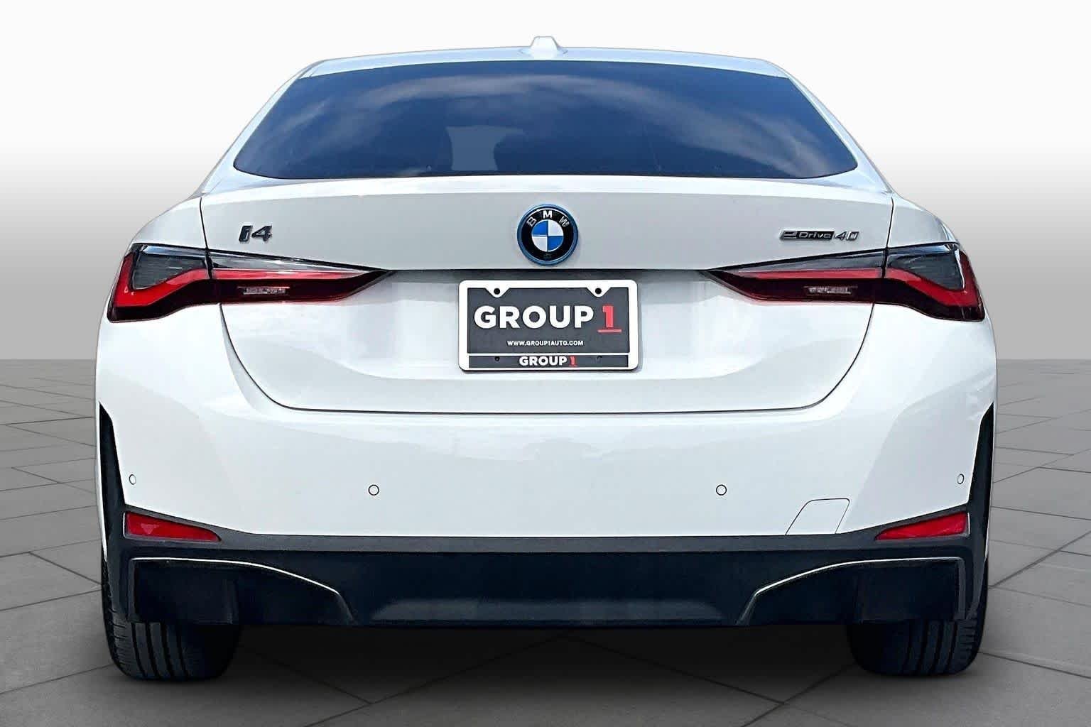 Used 2023 Alpine White BMW eDrive40 image 4