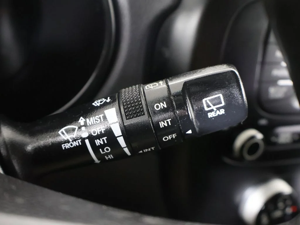 Used 2014 Green Kia Base image 34