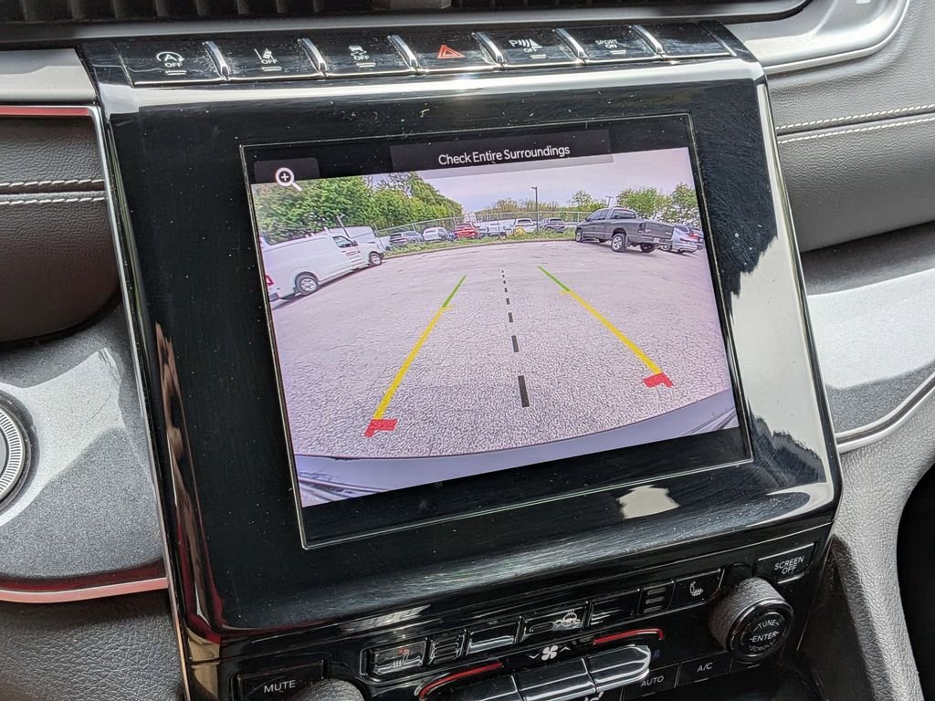Used 2023 Black Jeep Altitude X image 19
