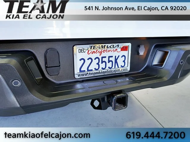 Used 2021 White Ford Lariat image 17