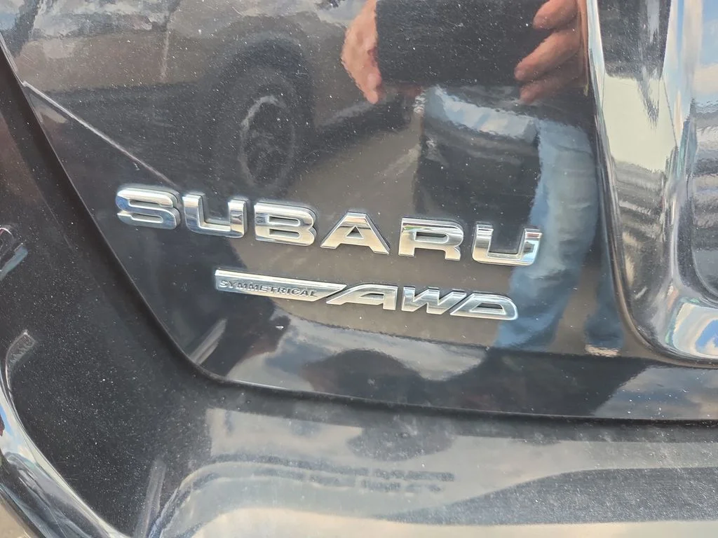 Used 2017 Black Subaru 2.0i image 21