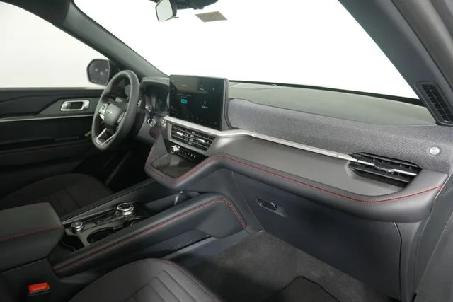 New 2027 Carbonized Gray Metallic Ford ST-Line image 33