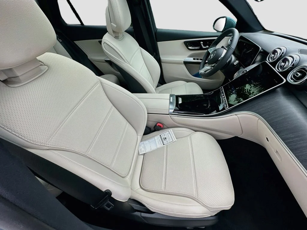 New 2026  Mercedes-Benz GLC 300 image 29